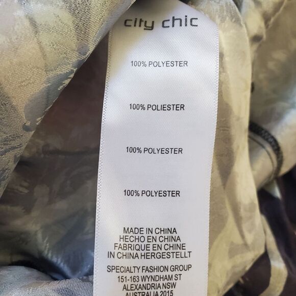 🔆 CITY CHIC 🔆 Floral Satin Cropped Jumpsuit - [size 18 in Black] - Picture 13 of 14